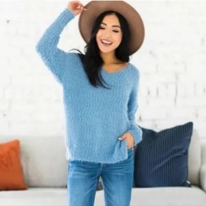 Sanctuary V-Neck Popcorn Sweater sz Medium